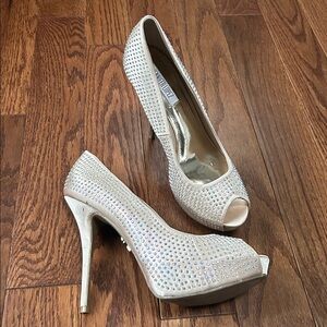 Jennifer Lopez Sparkling Rhinestone Peep Toe Stiletto Platform Heels Size 9